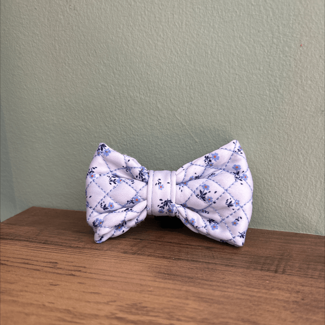 Quilted ditsy floral periwinkle bow tie 