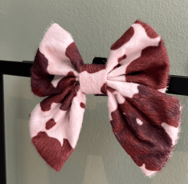 Rodeo pup sailor bow tie 